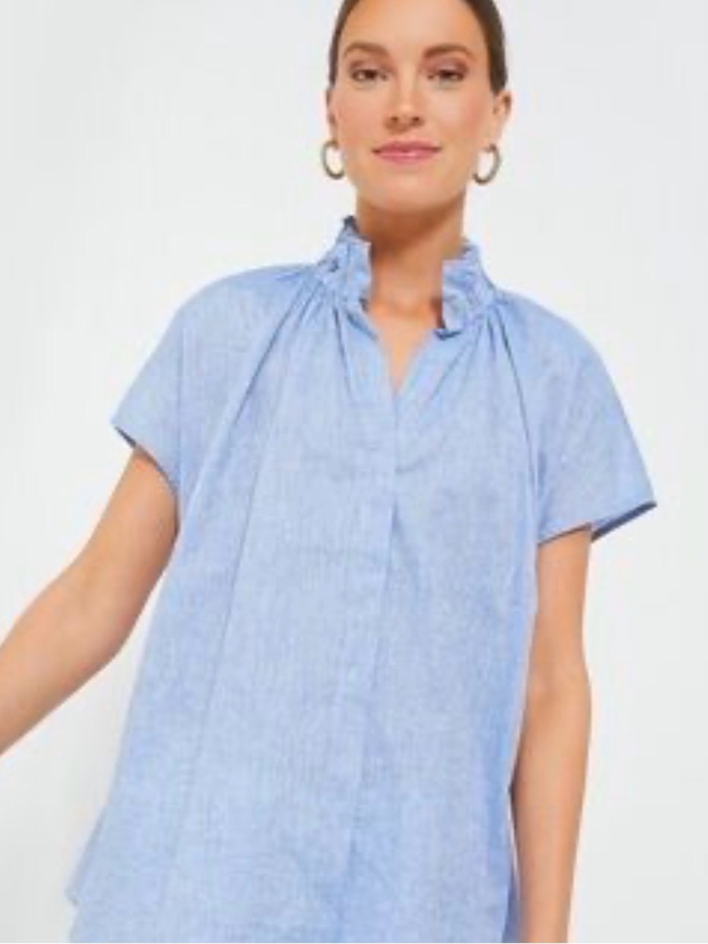 Pomander Place Tuckernuck Light Blue Ruffle Collar Short Sleeve Top, Size small